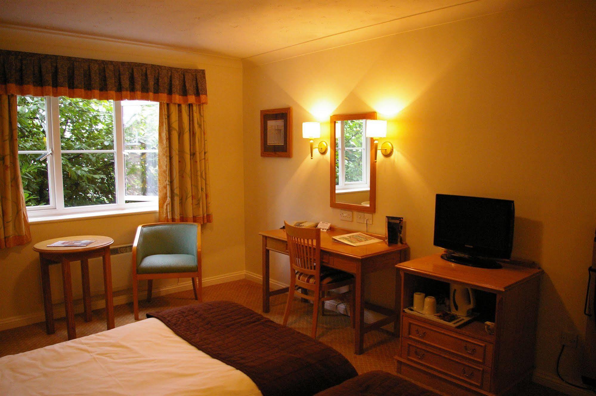 The Georgian, Haslemere, Surrey Ngoại thất bức ảnh